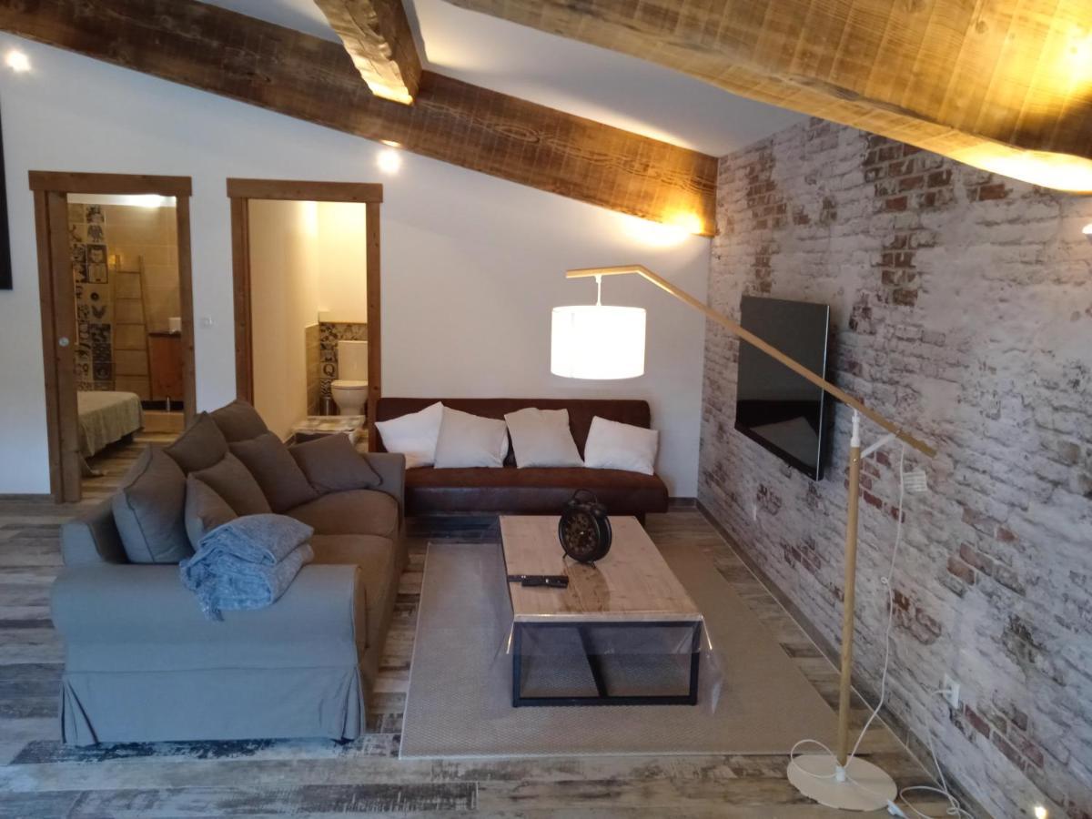 Gite Du Mas De La Finiere ,Avec Spa Interieur Châteaurenard Exterior foto